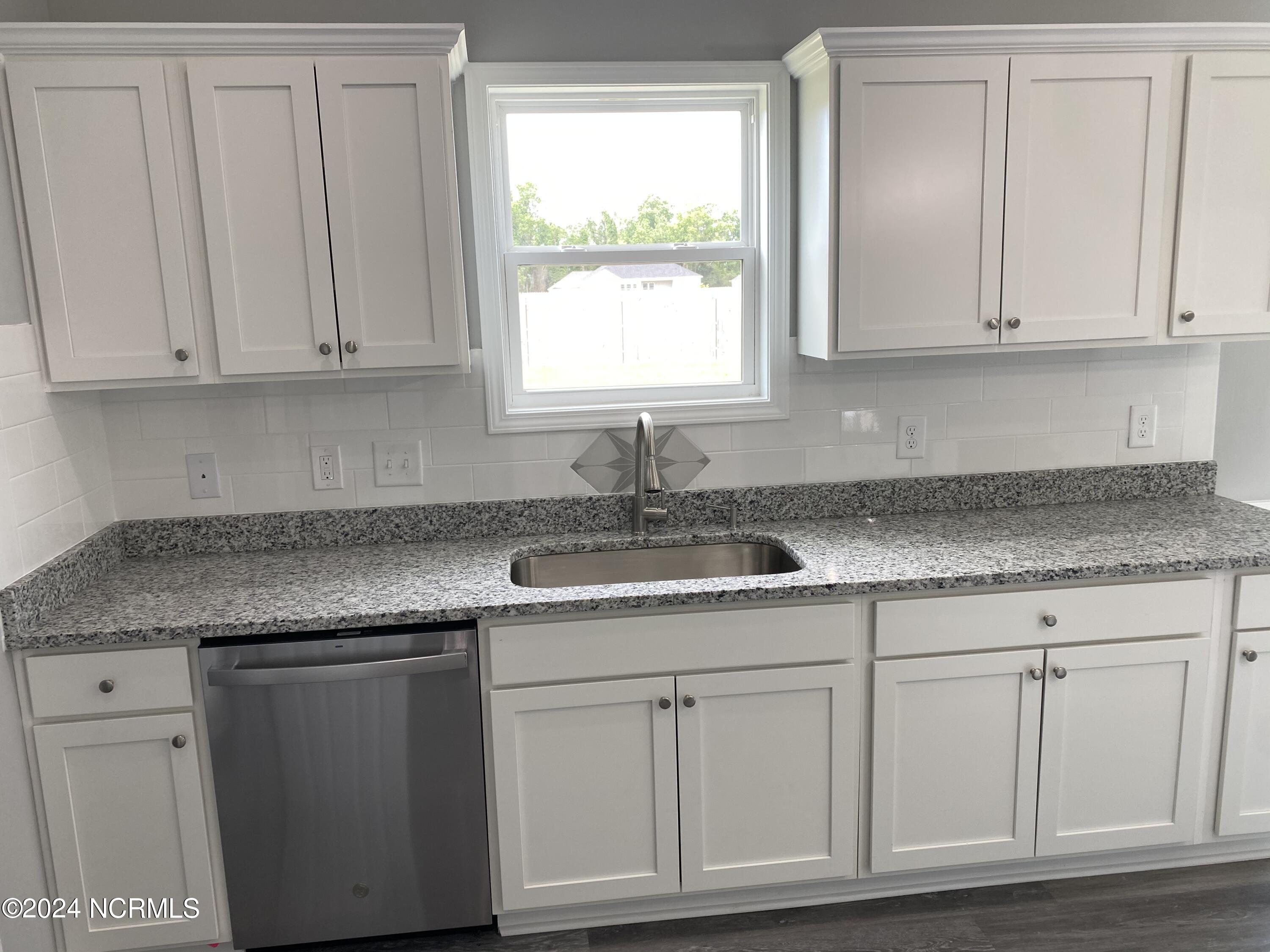 3040 Condor Court Deep Run, NC 28525 - Photo 22 of 56 IMG_2689~photo