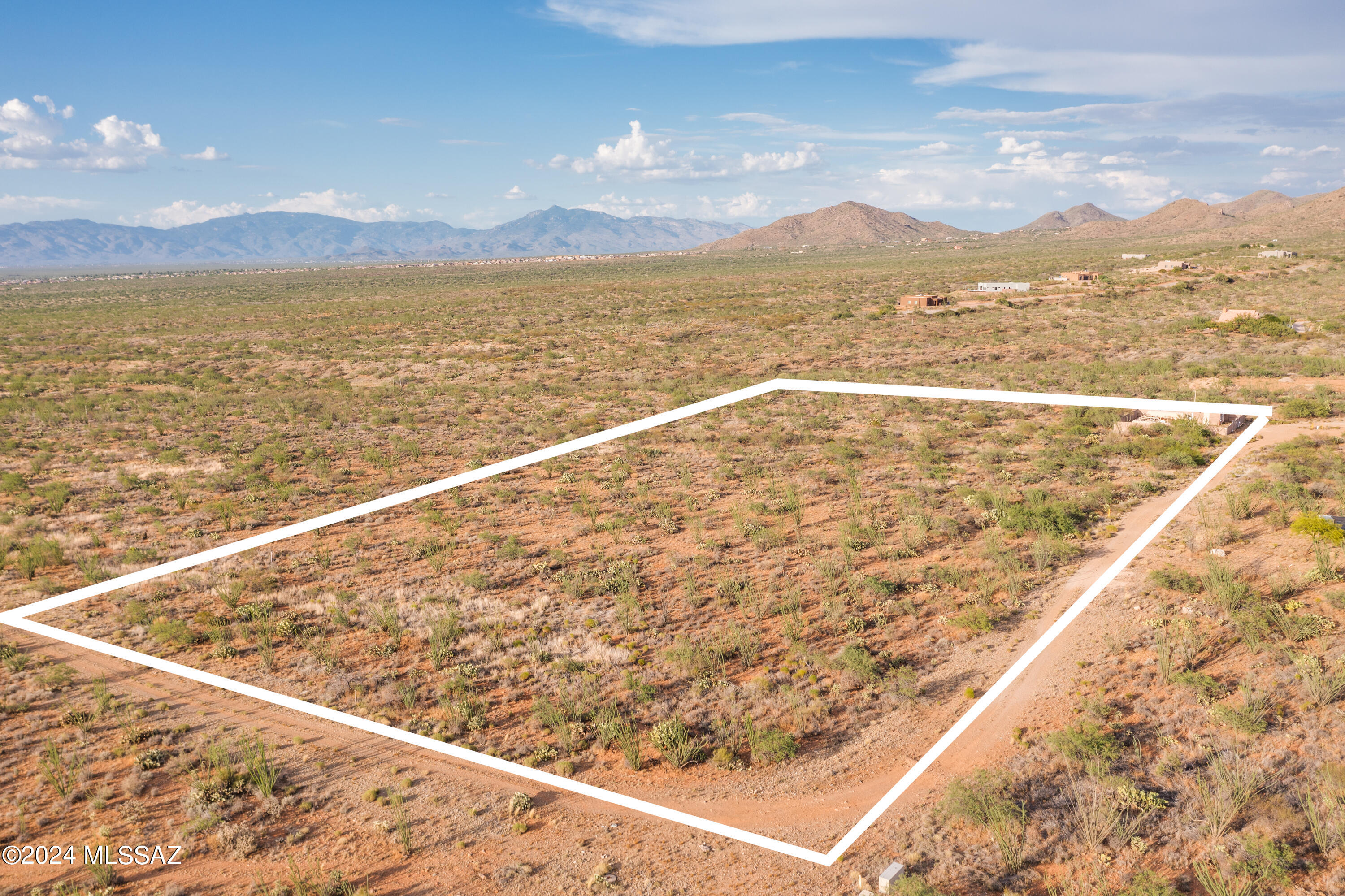 9783 East Ocotillo Rim Trail Vail, AZ 85641 - Photo 1 of 24 Gallery Image 1