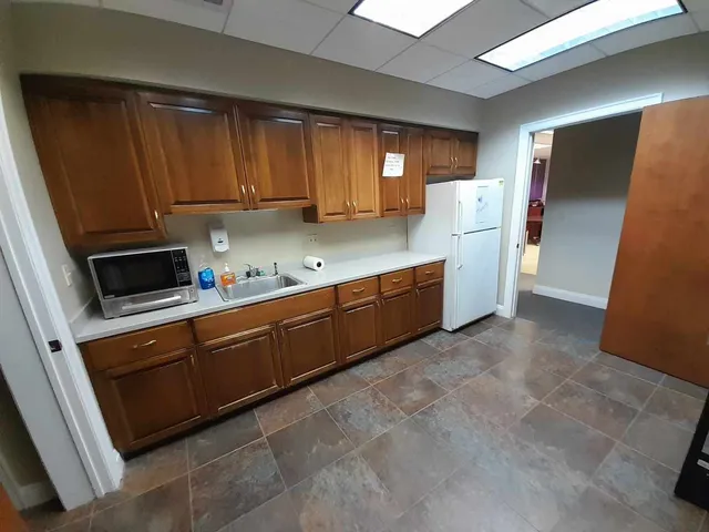 $6,900 | 417 Taylor Street, Joliet, IL 60435