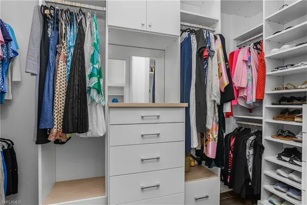 $2,795,000 | 6137 Megans Bay Drive, Naples, FL 34113