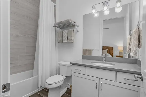 $2,795,000 | 6137 Megans Bay Drive, Naples, FL 34113