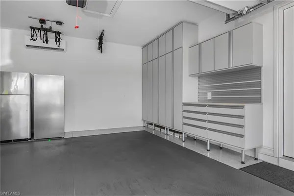 $2,795,000 | 6137 Megans Bay Drive, Naples, FL 34113