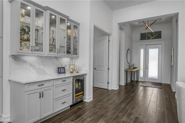 $2,795,000 | 6137 Megans Bay Drive, Naples, FL 34113