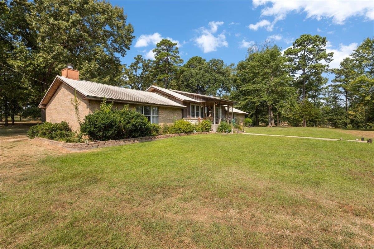 7677 Sturrock Road Gilmer, TX 75645 - Photo 29 of 43 Gallery Image 29
