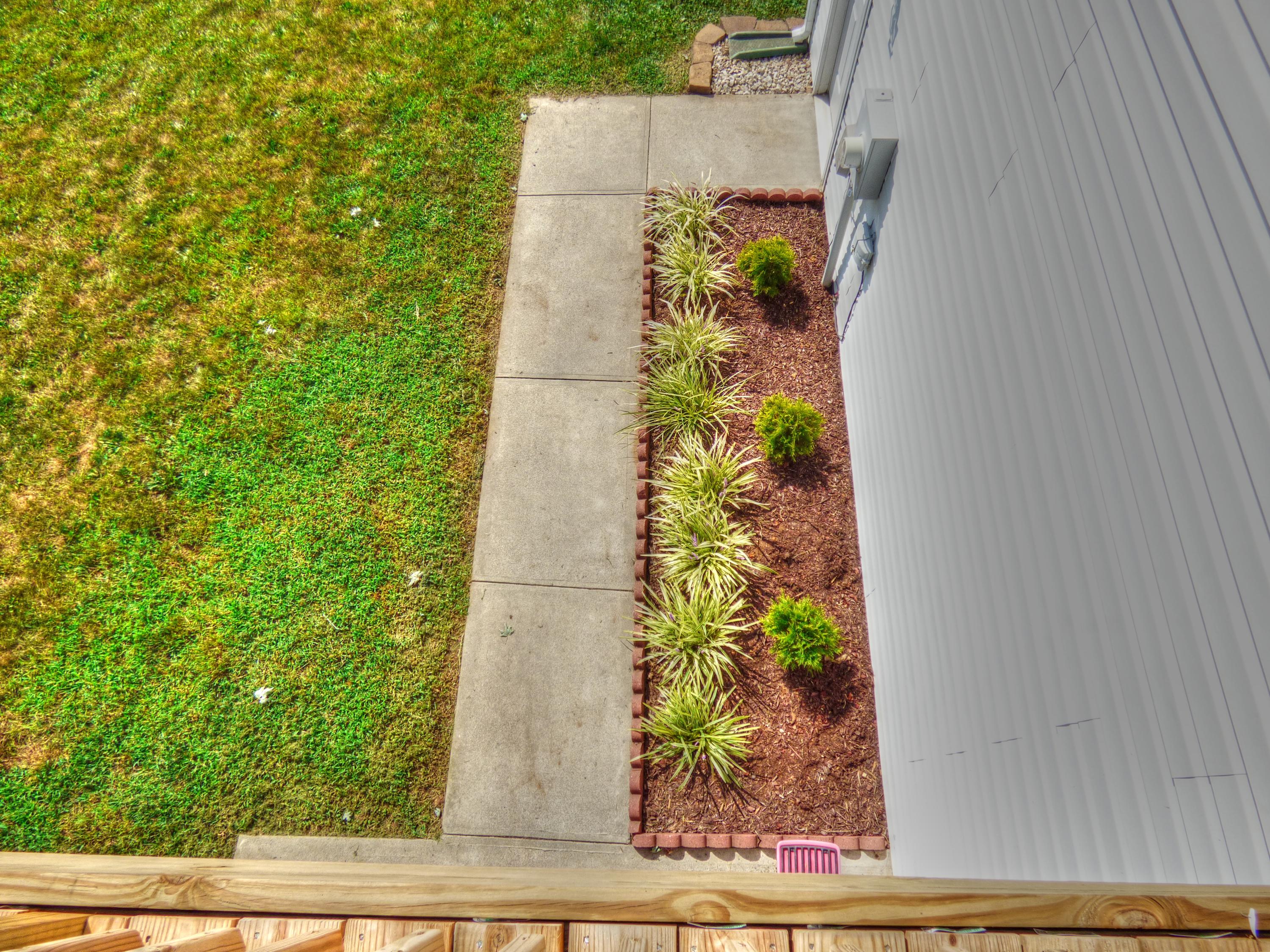 819 Ruddell Road Vinton, VA 24179 - Photo 7 of 22 front view of a house