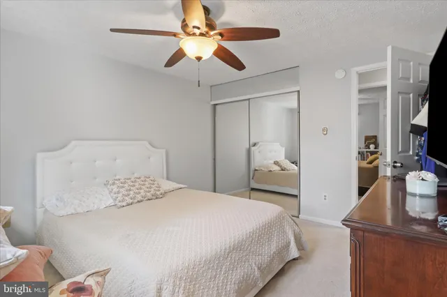 $714,500 | 207 North Laura Anne Drive, Sterling, VA 20164