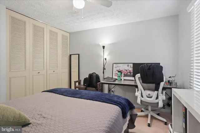 $714,500 | 207 North Laura Anne Drive, Sterling, VA 20164