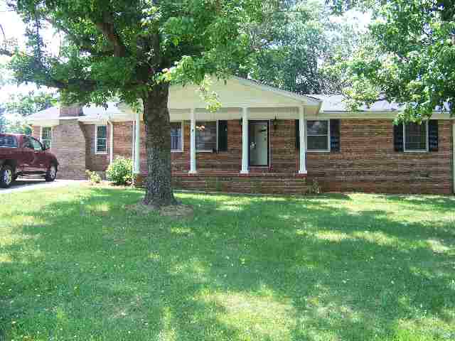 113 Yown Road Greenville, SC 29611 - Photo 1 of 7 Gallery Image 1