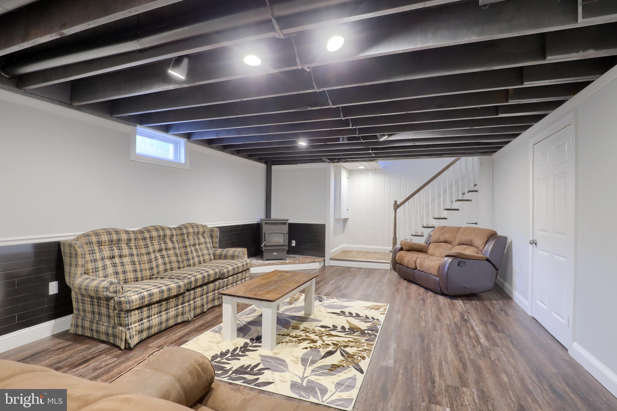 283 Akron Road Ephrata, PA 17522 - Photo 25 of 38 Gallery Image 25