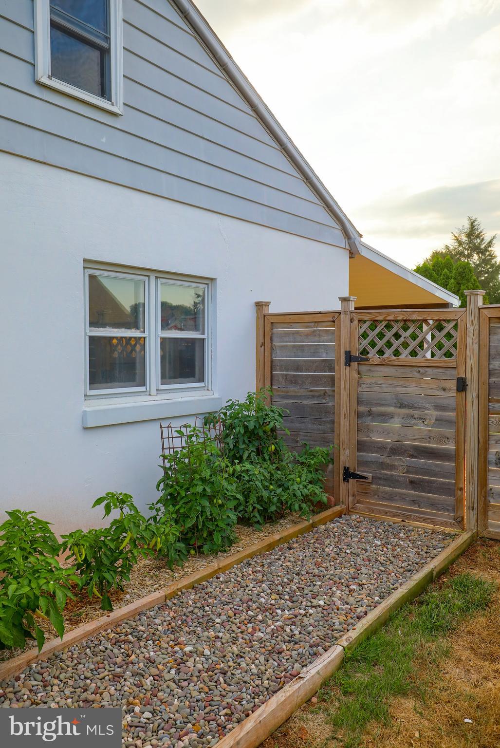283 Akron Road Ephrata, PA 17522 - Photo 33 of 38 Gallery Image 33