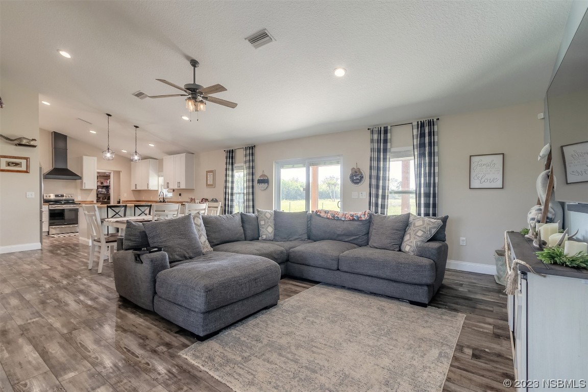 3440 Hammock Road Mims, FL 32754 - Photo 8 of 52