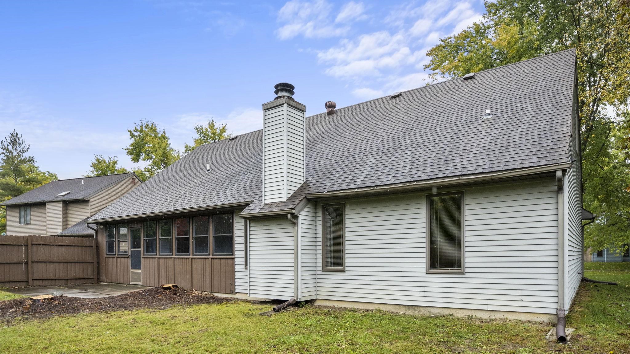 3523 Winterfield Run Fort Wayne, IN 46804 - Photo 3 of 34