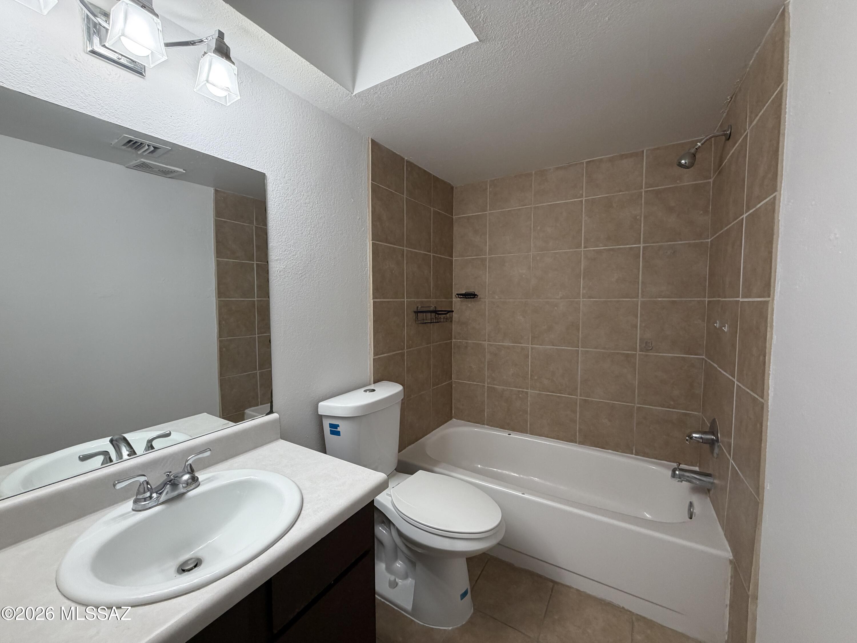2759 West Anklam Road, Unit C Tucson, AZ 85745 - Photo 13 of 18