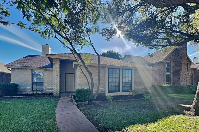 $2,375 | 4432 Ballinger Drive, Plano, TX 75093