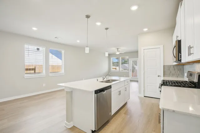 $269,090 | 16686 Sterling Clf Street, Conroe, TX 77302