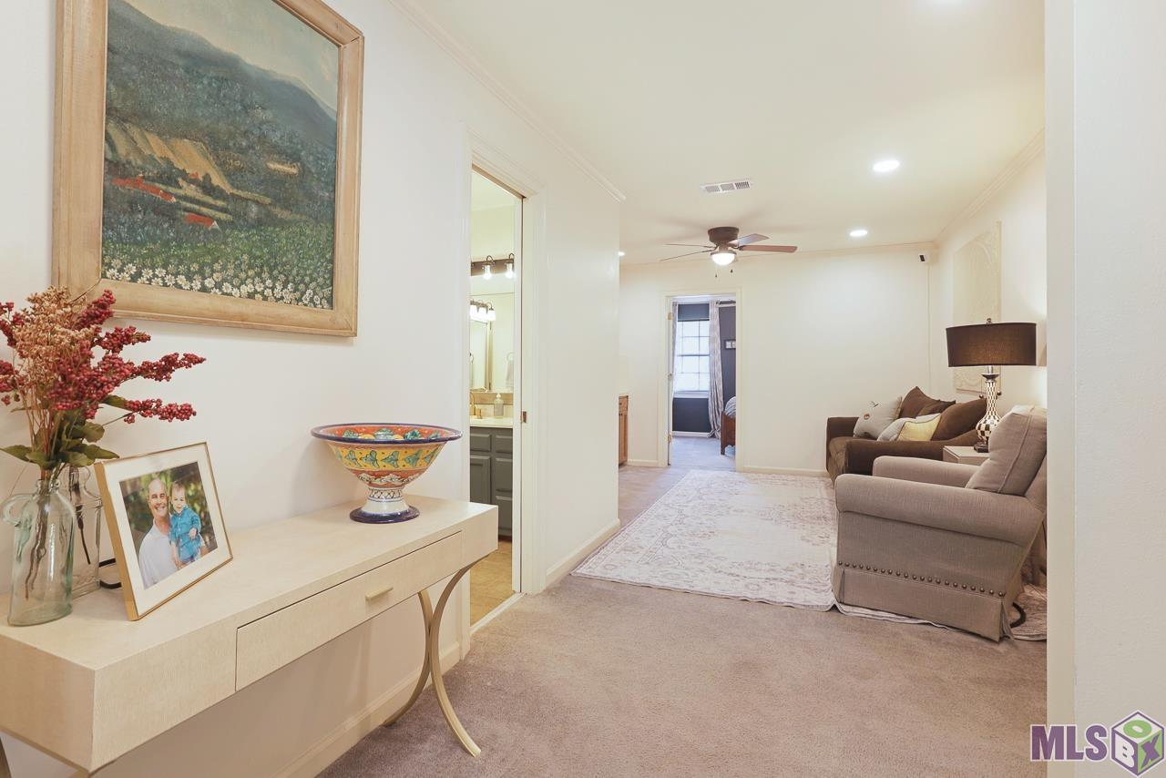 10610 Old Lodge Court Baton Rouge, LA 70817 - Photo 28 of 46 Second Floor