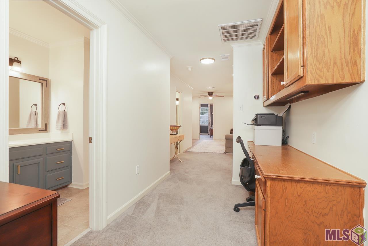 10610 Old Lodge Court Baton Rouge, LA 70817 - Photo 29 of 46 Office Area