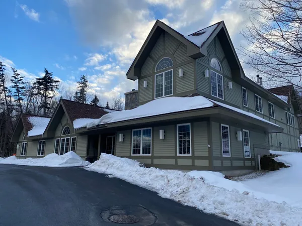 $529,000 | 19 B Kingswood Road, West Dover, VT 05356