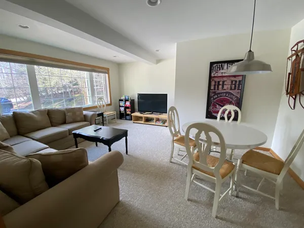 $529,000 | 19 B Kingswood Road, West Dover, VT 05356