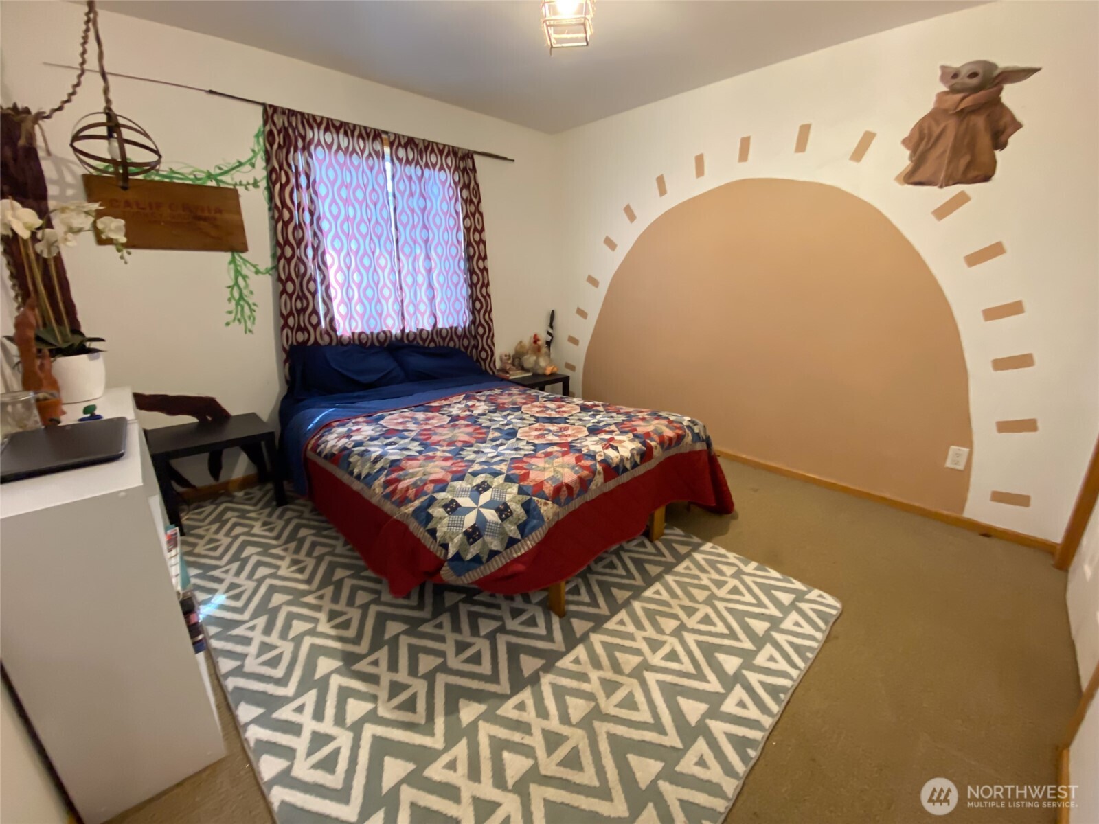 217 Noble Street Sumas, WA 98295 - Photo 10 of 19 a bedroom with a bed and a window