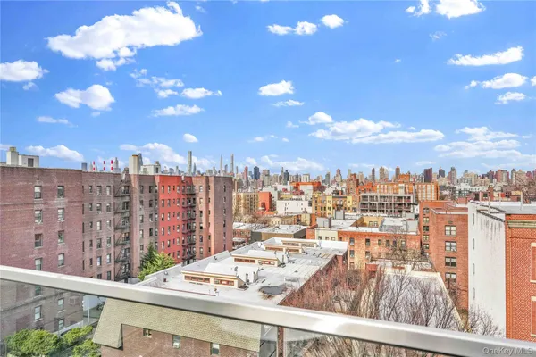 $685,000 | 31-41 29th Street, Unit 3B | Astoria