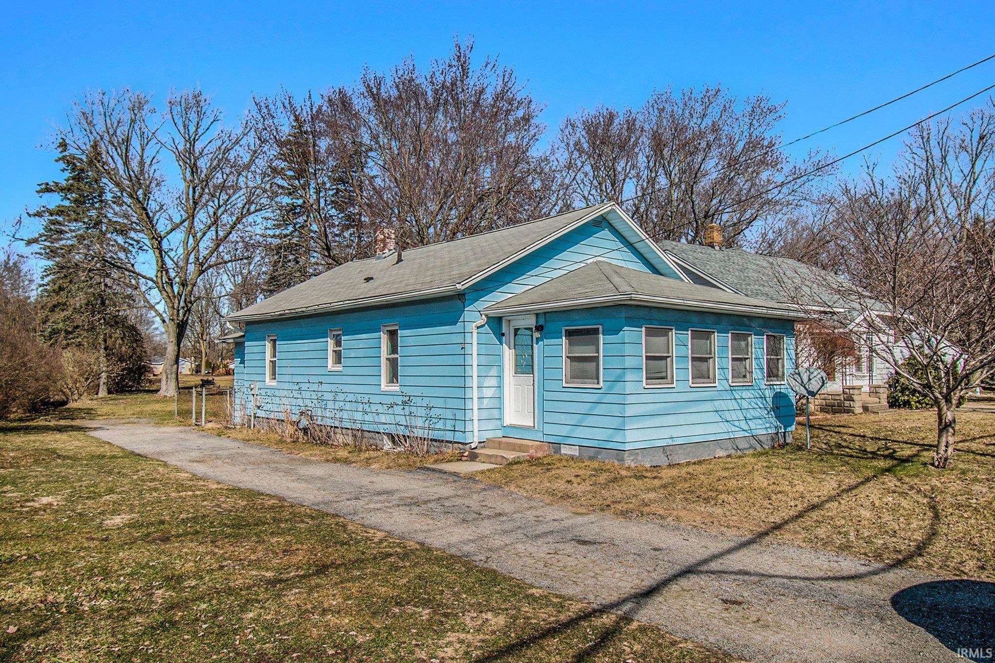 3722 Vistula Road Mishawaka, IN 46544 - Photo 1 of 18 Gallery Image 1