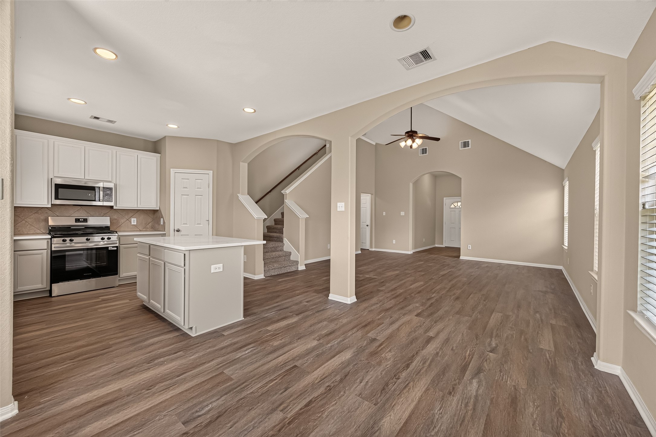 5431 Rio Drive Baytown, TX 77521 - Photo 12 of 35