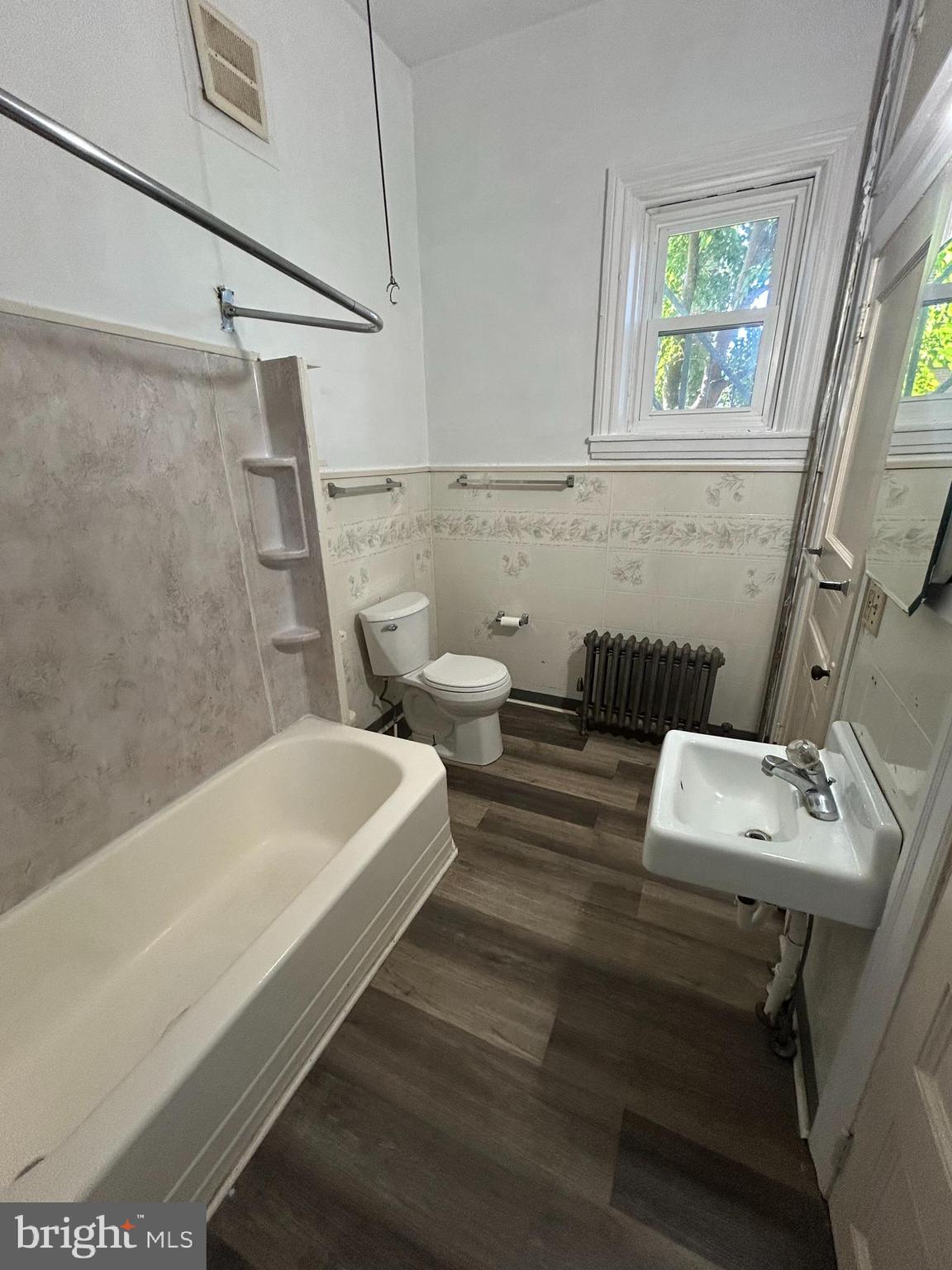 19 North Union Street, Unit 3 Middletown, PA 17057 - Photo 2 of 6 a bathroom with a sink and a bathtub