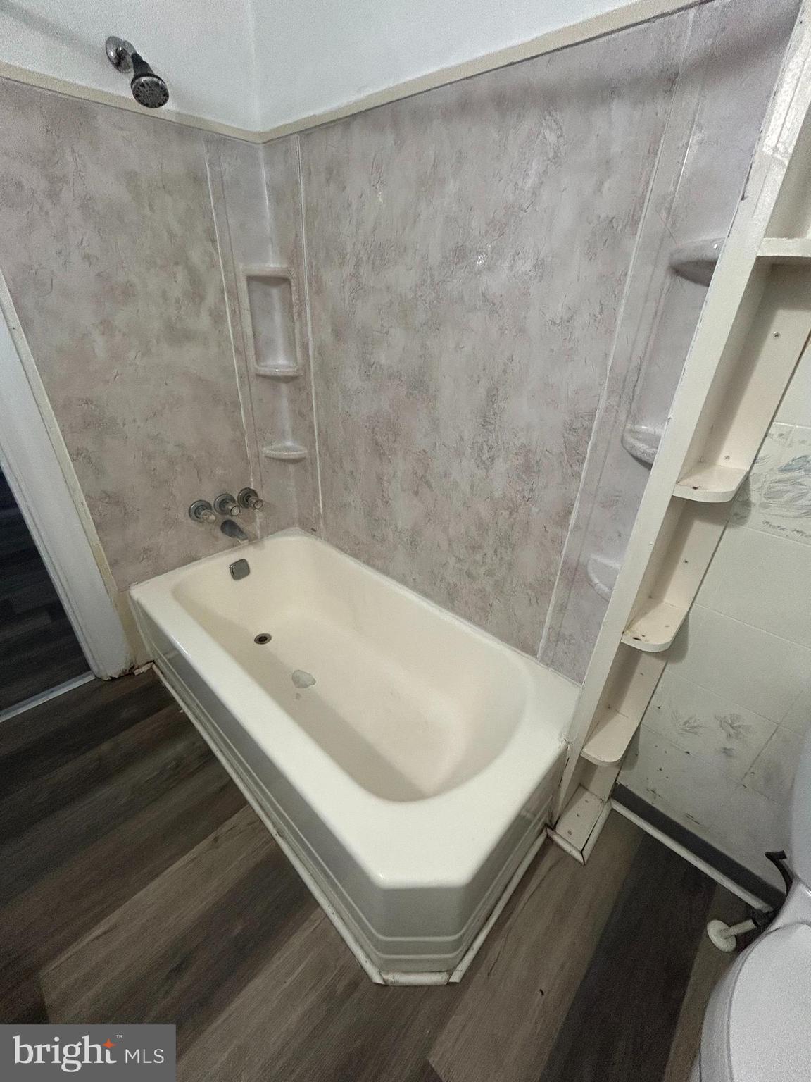 19 North Union Street, Unit 3 Middletown, PA 17057 - Photo 3 of 6 a bathroom with a white tub