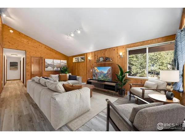 $765,000 | 417 Cedar Drive, Lyons, CO 80540