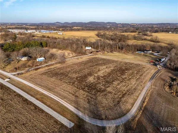 $1 | 0 Evans Lane, Elsberry, MO 63343