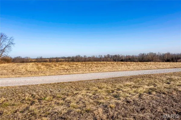 $1 | 0 Evans Lane, Elsberry, MO 63343