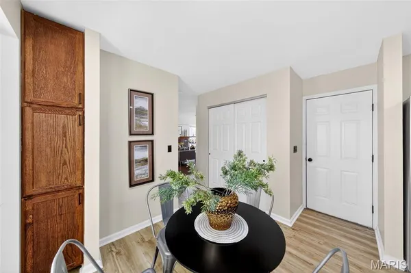 $375,000 | 411 Valparaiso Court, Valley Park, MO 63088