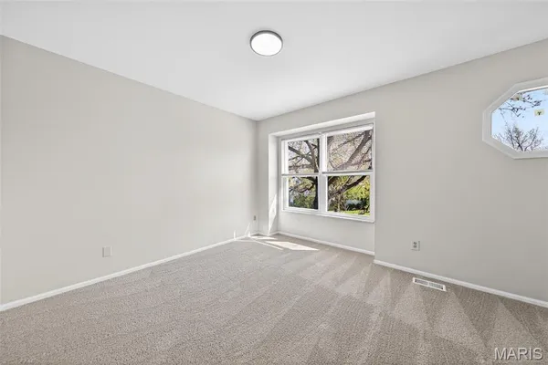 $375,000 | 411 Valparaiso Court, Valley Park, MO 63088