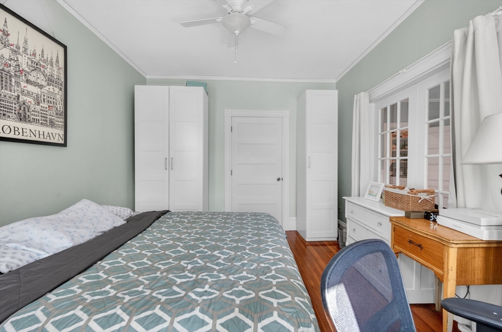 17 Park Vale, Unit 4 Brookline, MA 02446 - Photo 16 of 24