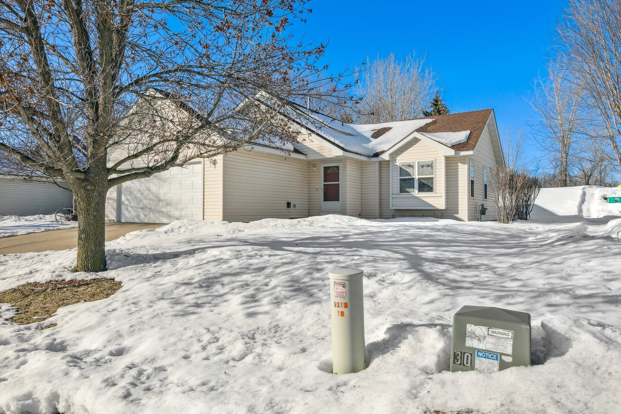 816 Sparrow Road Waconia, MN 55387 - Photo 2 of 23 Gallery Image 2