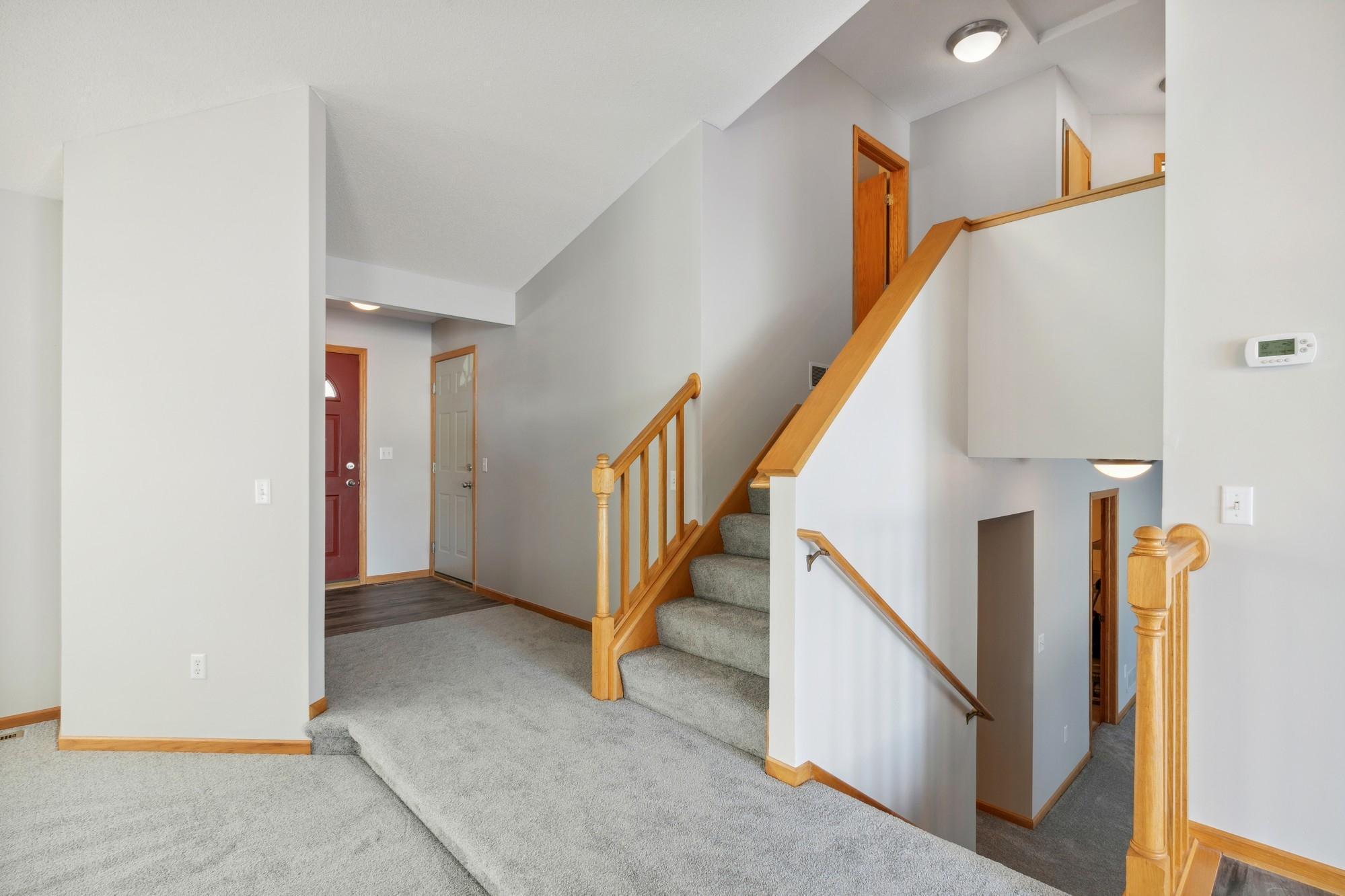 816 Sparrow Road Waconia, MN 55387 - Photo 3 of 23 Gallery Image 3