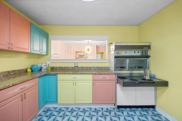 $389,900 | 711 Mauldeth Road, Chattanooga, TN 37415