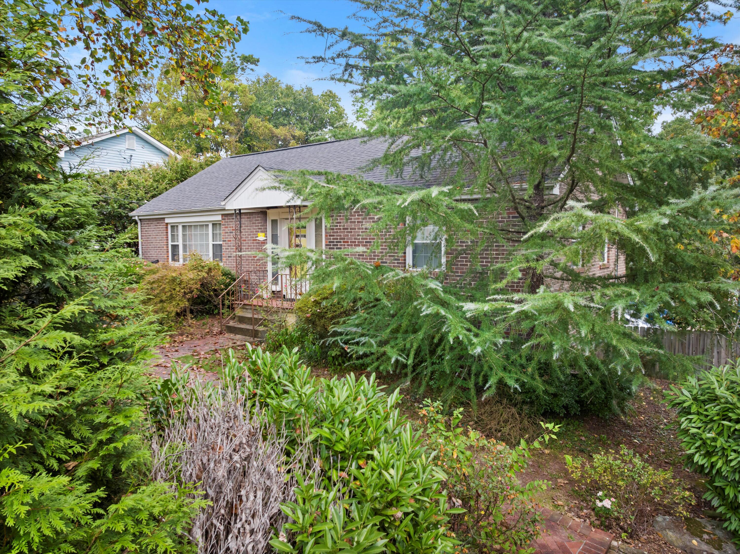 711 Mauldeth Road Chattanooga, TN 37415 - Photo 3 of 49 03-DJI_20250922122506_0568_D