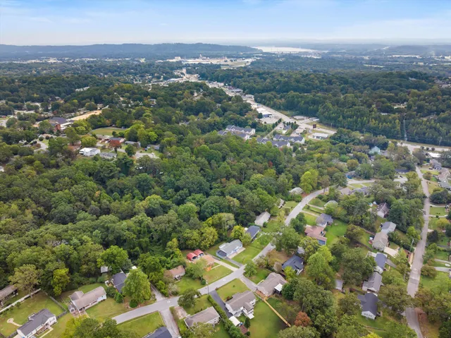 $389,900 | 711 Mauldeth Road, Chattanooga, TN 37415