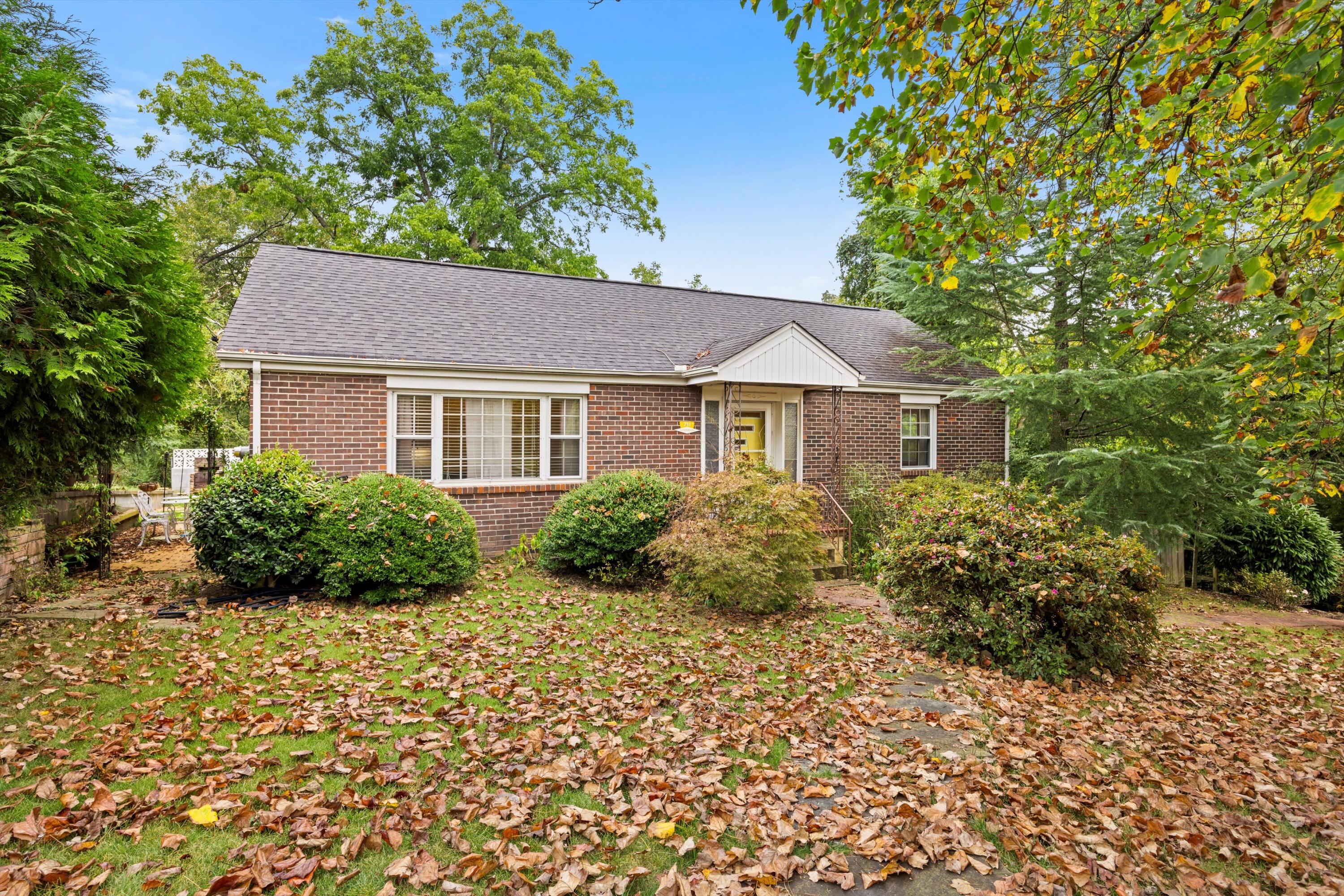 711 Mauldeth Road Chattanooga, TN 37415 - Photo 5 of 49 05-IMG_5688