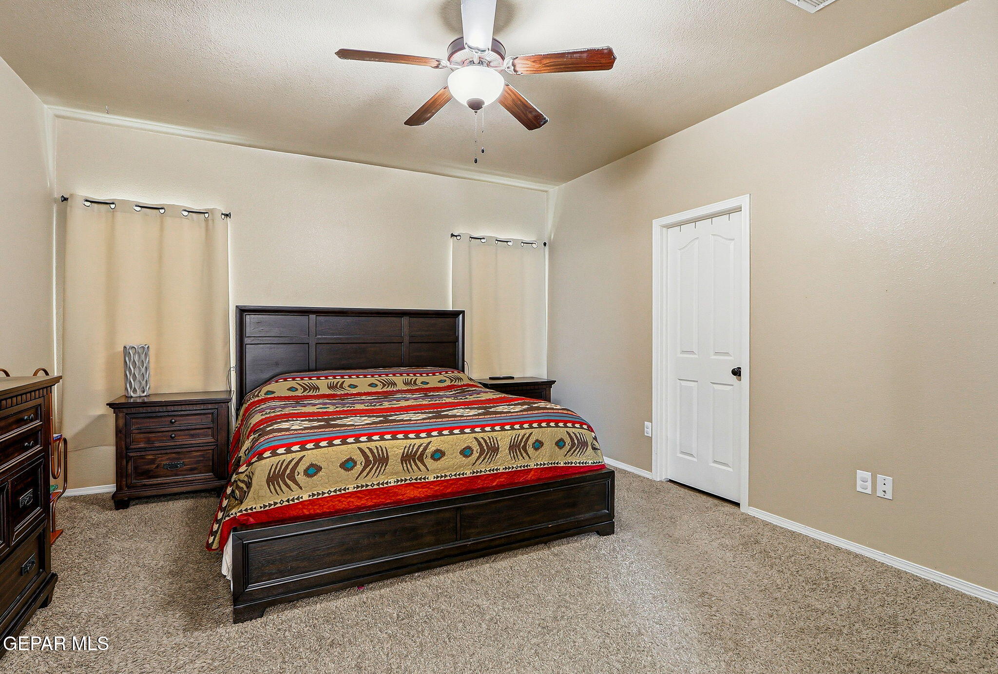 612 Bell Gordon Street Anthony, TX 79821 - Photo 19 of 64 a bedroom with bed and wooden floor