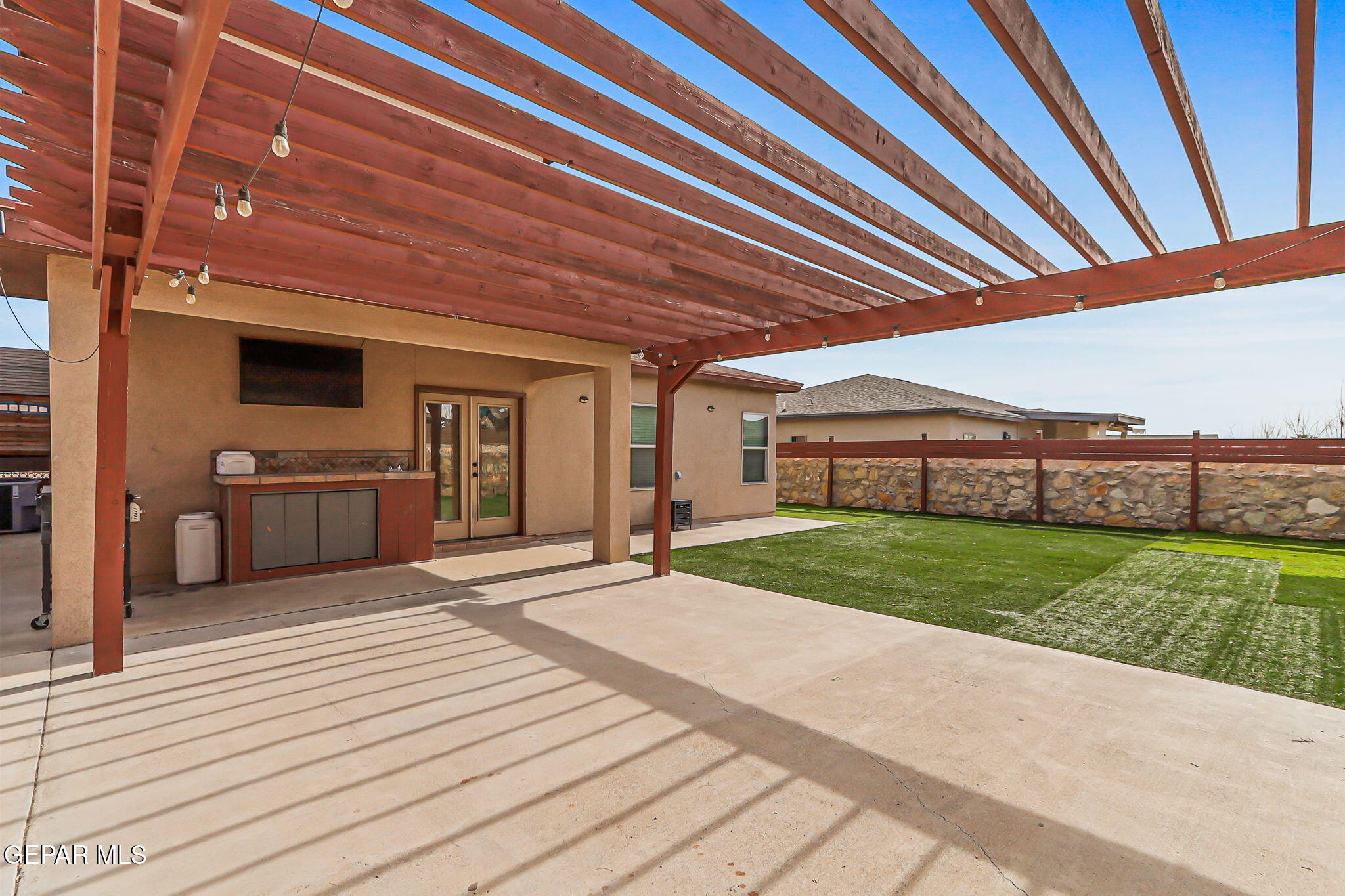 612 Bell Gordon Street Anthony, TX 79821 - Photo 35 of 64 a front view of a house with a yard