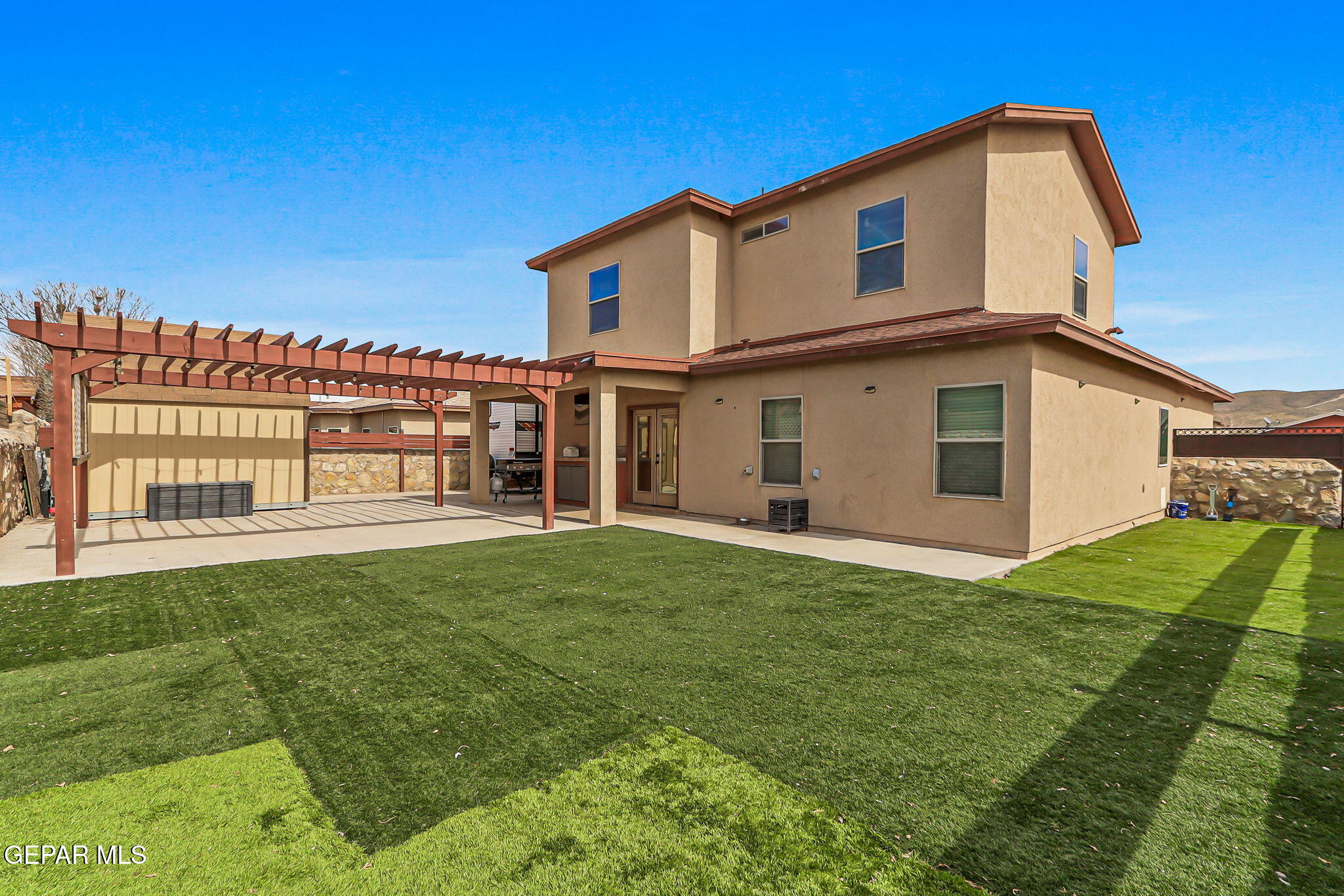 612 Bell Gordon Street Anthony, TX 79821 - Photo 37 of 64 a view of a house with backyard and garden