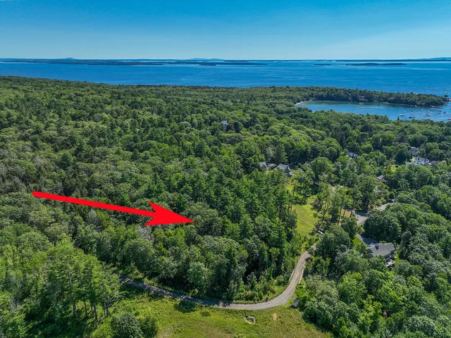 $265,000 | 0 Mountain Arrow Drive, Unit LOT B, Camden, ME 04843