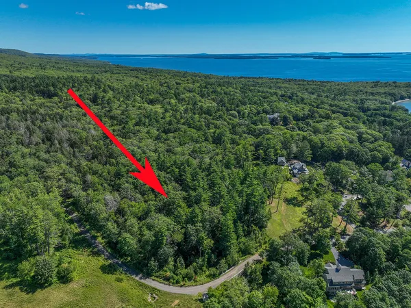$265,000 | 0 Mountain Arrow Drive, Unit LOT B, Camden, ME 04843