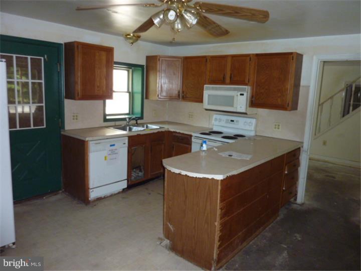 144 East Moyer Road Pottstown, PA 19464 - Photo 12 of 21 Gallery Image 12