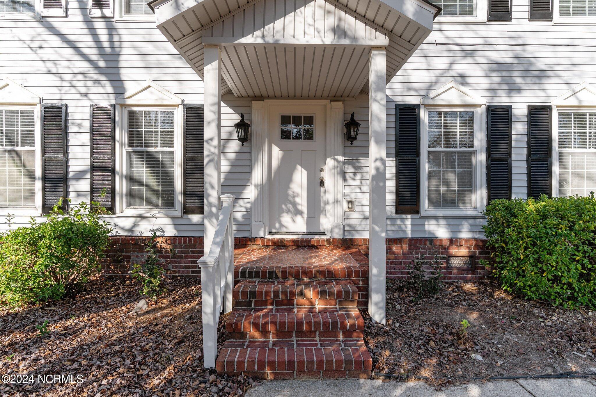 413 Lansdowne Road Wilmington, NC 28409 - Photo 4 of 45 11-web-or-mls-BTS08624