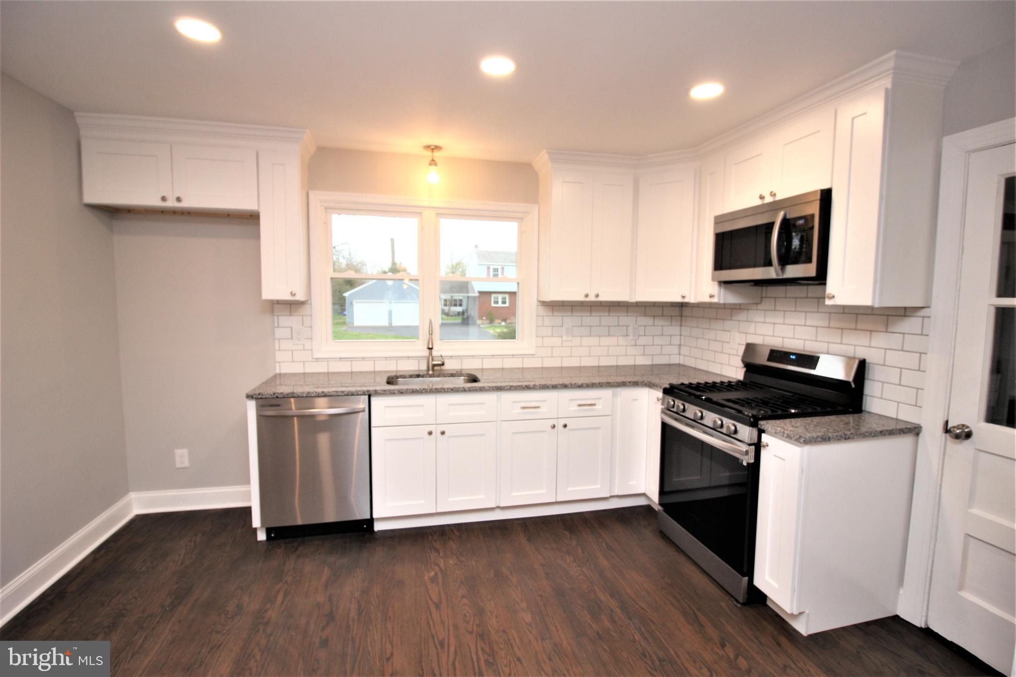 159 Avondale Road Norristown, PA 19403 - Photo 7 of 41 Gallery Image 7