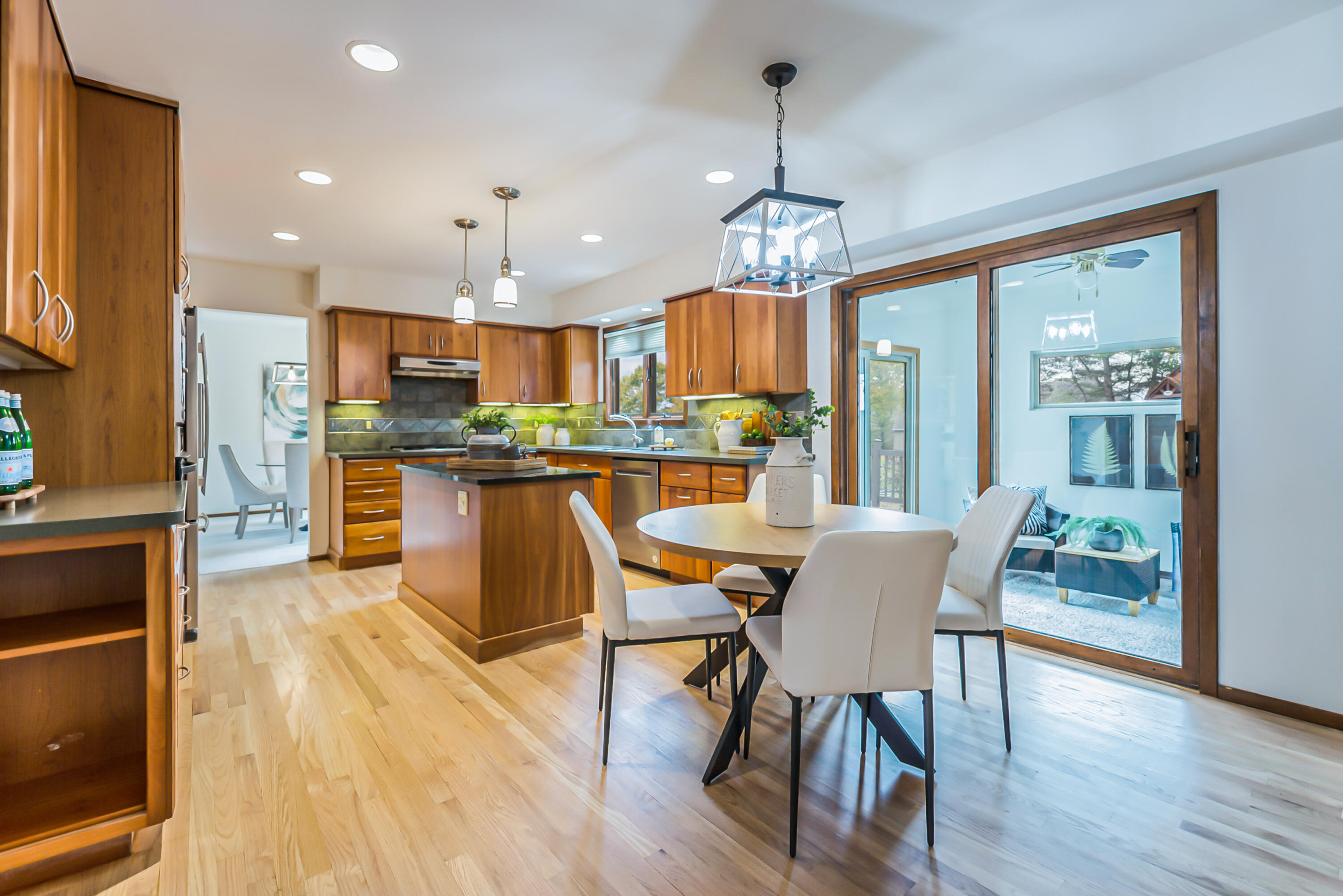 3301 Textile Road Saline, MI 48176 - Photo 13 of 57 Kitchen